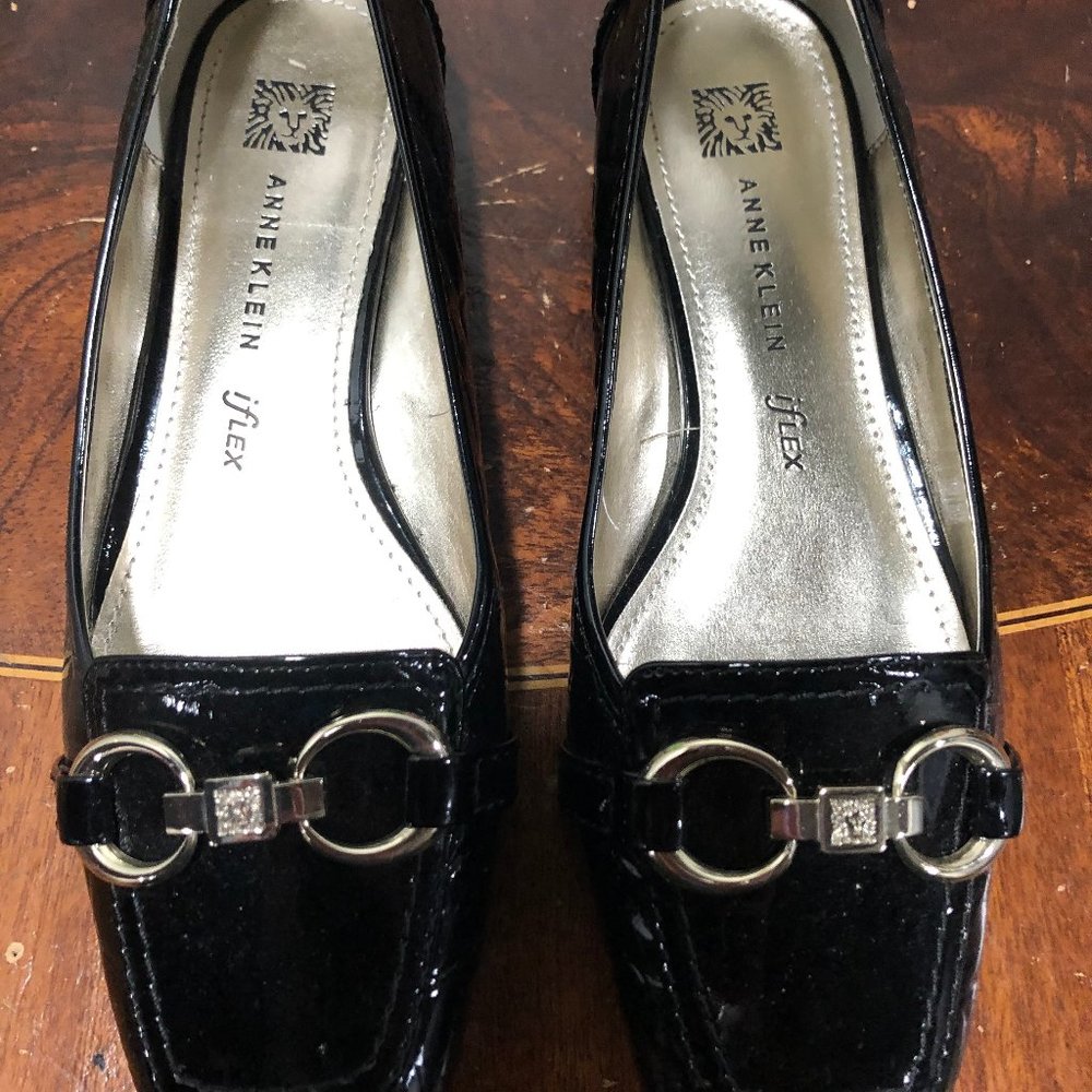 Anne Klein iFlex Black with Gold